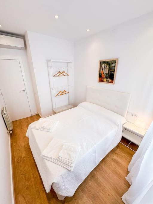 Anna & Thomas - Sitges Center Apt Zewnętrze zdjęcie